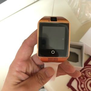 Smart watch made for all phones.